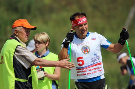 В Барнауле состоялся открытый чемпионат России по летнему биатлону среди ветеранов.