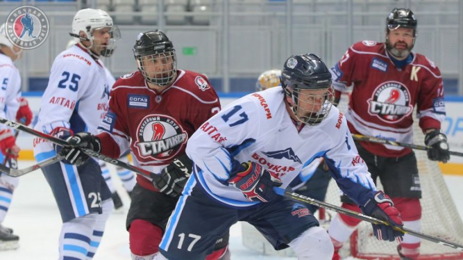 Когда в Бочкарях узнали, что их команда в полуфинале Кубка Большого Шлема - вышли на улицы с транспарантами