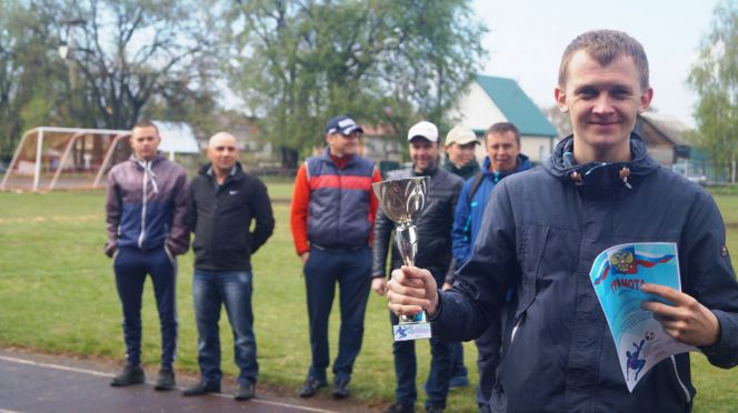 В Сростках завершился отборочный турнир по футболу на олимпиаду сельских спортсменов Бийского района