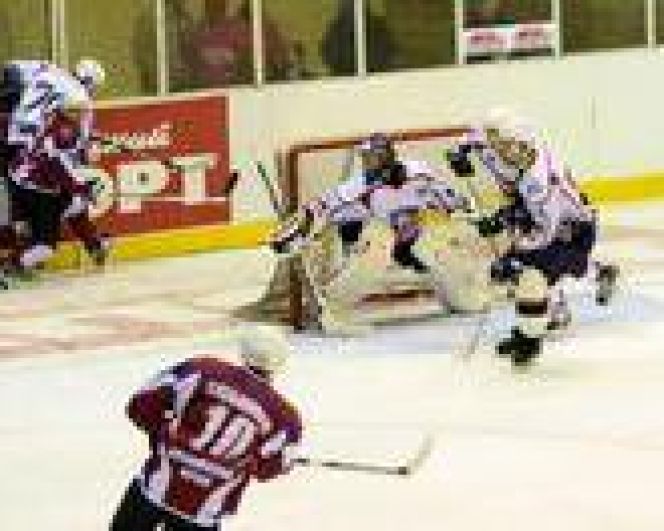 29-30 августа. Барнаул. Дворец зрелищ и спорта имени Титова. "Алтай" - "Красноярские рыси".