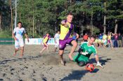 В Барнауле прошёл первый этап Евразийской лиги по пляжному футболу (много фотографий!)