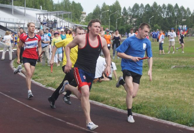 8 июня. Барнаул. Стадион "Лабиринт". Летняя краевая Спартакиада работников здравоохранения