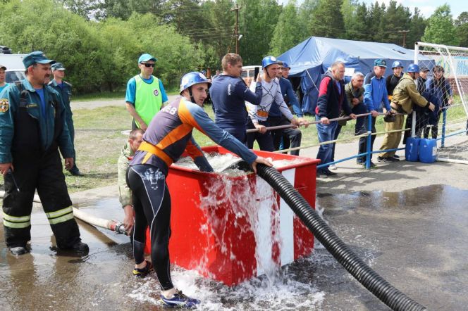 В Павловске подвели итоги краевых соревнований огнеборцев