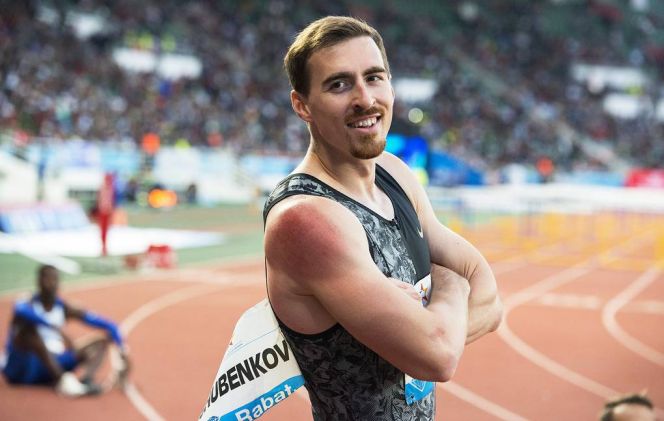 Сергей Шубенков из-за травмы пропускает этап "БЛ". Фото: EPA-EFE/JALAL MORCHIDI