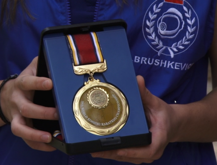 Алтайские спортсмены выиграли три медали чемпионата мира по контактному каратэ.