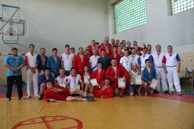 Самбисты Благовещенского района выиграли командный зачёт краевой олимпиады