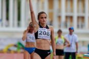 Полина Миллер выиграла Всероссийские соревнования "Мемориал Знаменских" на дистанции 400 метров