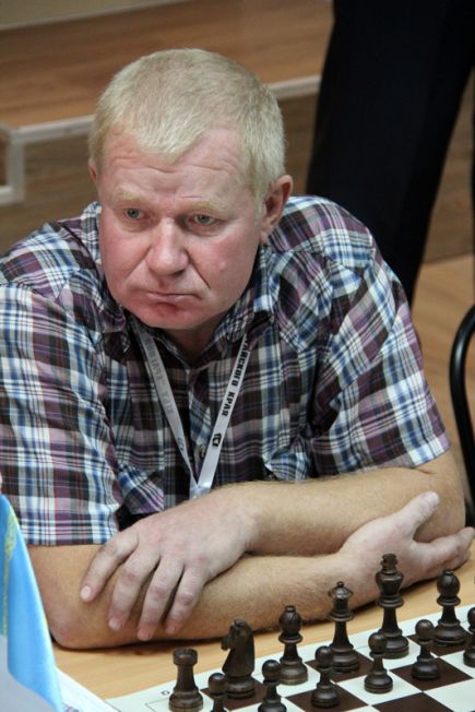 Мастер ФИДЕ Сергей Хабаров из Новоалтайска стал десятикратным чемпионом края.