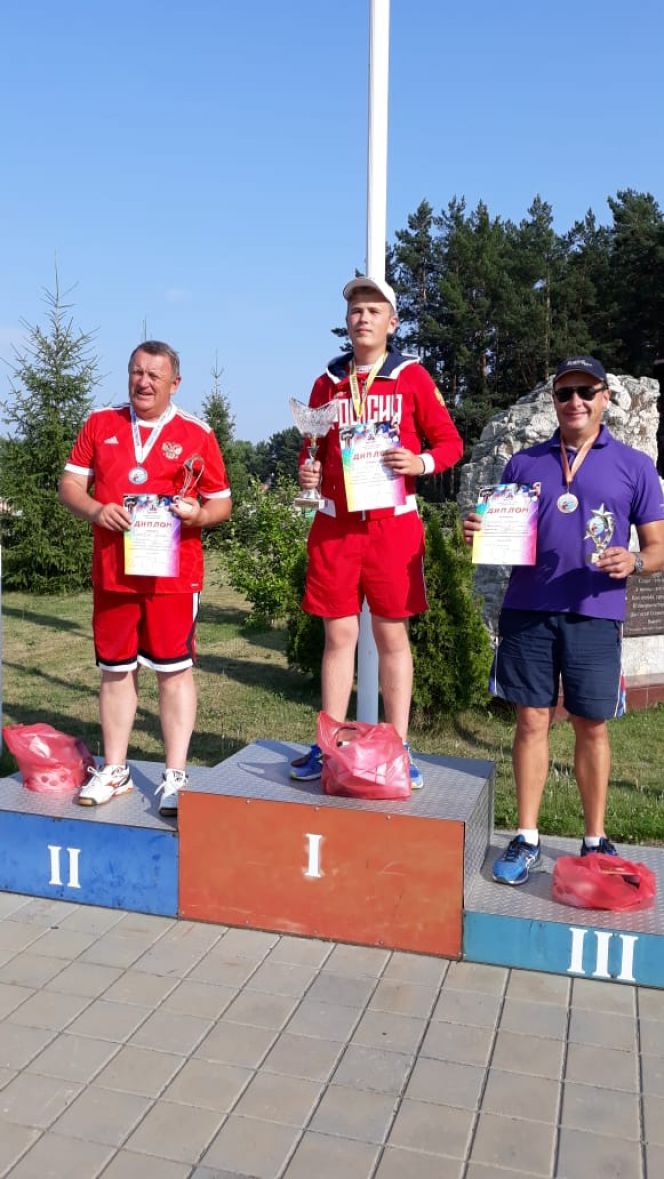 В барнаульском стрелковом спортивном комплексе "Олимпийский" прошёл Кубок губернатора по стендовой стрельбе