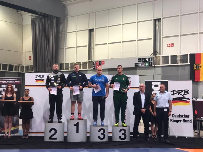 Виталий Щур (на пьедестале второй справа) – бронзовый призёр международного турнира в Дортмунде