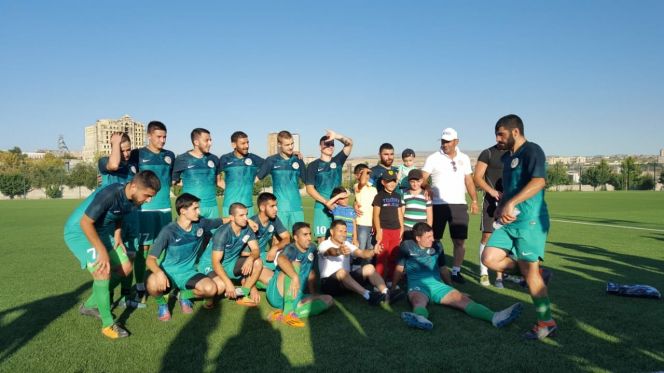 Барнаульский "Арагац" в полуфинале футбольного турнира сыграет с командой из Голливуда