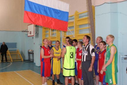 В Родино стартовал пятый сезон Открытой районной баскетбольной лиги среди мужчин (фото).