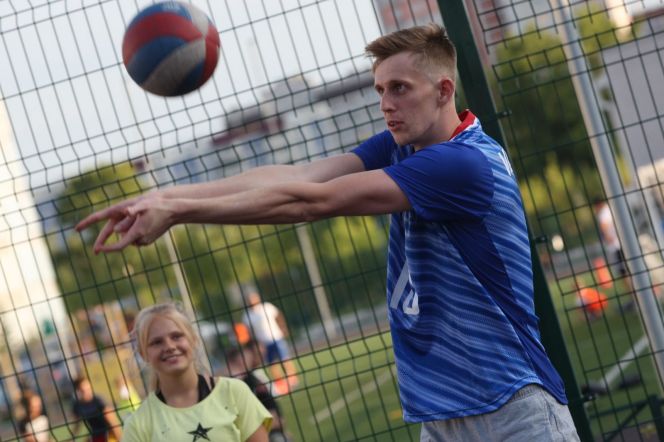 Игрок сборной России Фёдор Воронков провёл мастер-класс для юных барнаульцев 