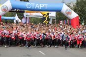 В Барнауле в День города более 4 000 человек стали участниками "Кросса нации-2019" (фоторепортаж)