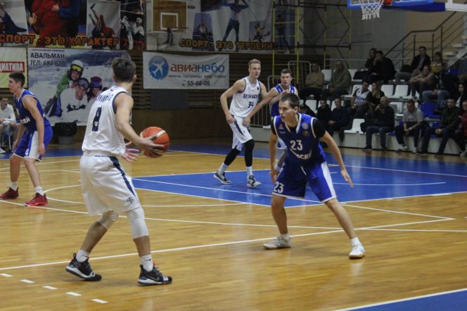 «АлтайБаскет» одержал победу над красноярским «Енисеем-2» в первом товарищеском матче – 72:53