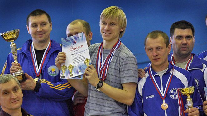 Без галстуков