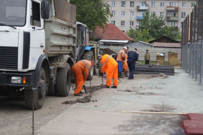 Новый облик школьных стадионов