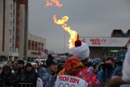 Олимпийский огонь прибыл в Барнаул