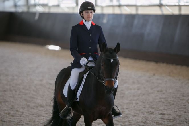 2-3 ноября. Фирсово. Конно-спортивный комплекс "Жастар". Соревнования по выездке "Каникулы в Жастаре"