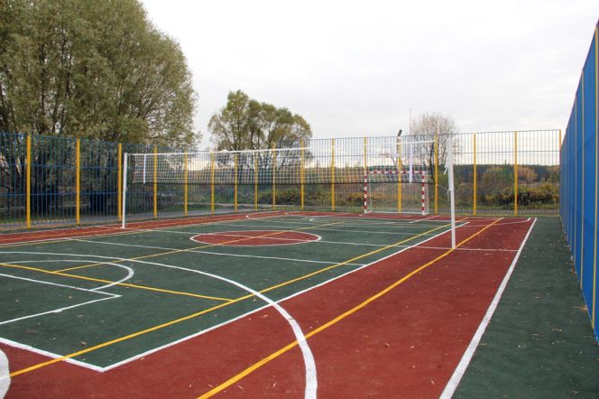 Жители Тюменцева решили построить спортплощадку