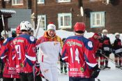 В Камне-на-Оби состоялся первый матч краевого олимпийского фестиваля хоккея (фото).