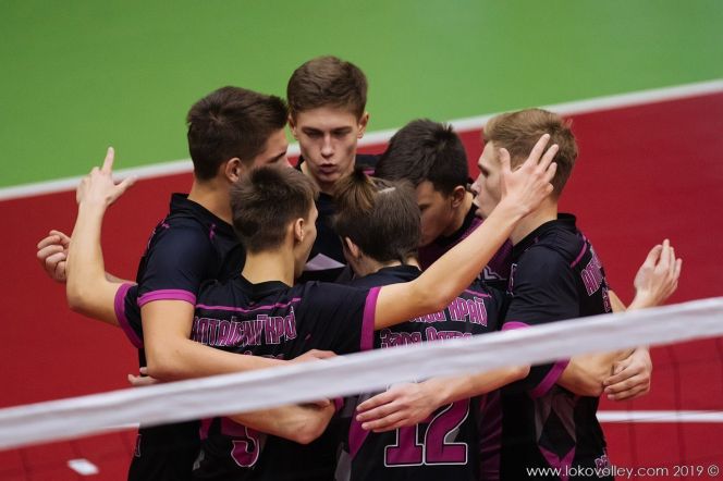 Юношеская команда Алтайского края - третья, девичья - четвёртая в отборочном турнире международных соревнований "Локоволей" 