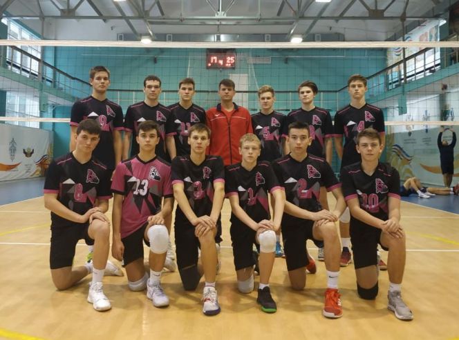 Команда Алтайского края вошла в четверку на полуфинальном этапе первенства Сибири среди юношей