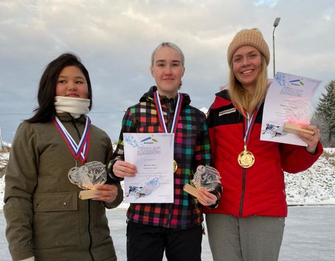 Воспитанница СШОР "Горные лыжи" Дарья Фадеева выиграла III этап Кубка России 