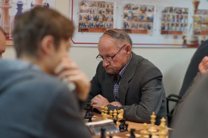 Первенство Алтайского края среди ветеранов финишировало в Барнауле