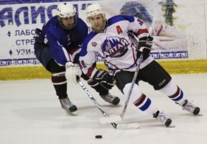 14-15 февраля. Барнаул. Дворец зрелищ и спорта. Первенство России, РХЛ. «Алтай» (Барнаул) – «Кедр» (Новоуральск).