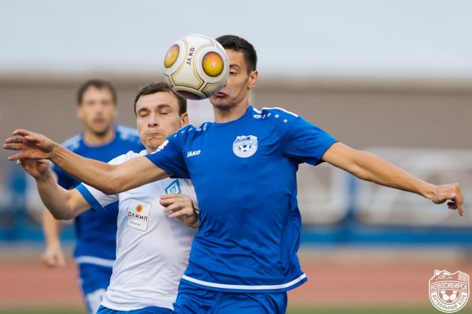 «У меня футболисты пять месяцев не работают». Как клубам ПФЛ живется при системе «осень-весна»