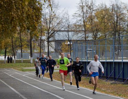 Равнение на спорт