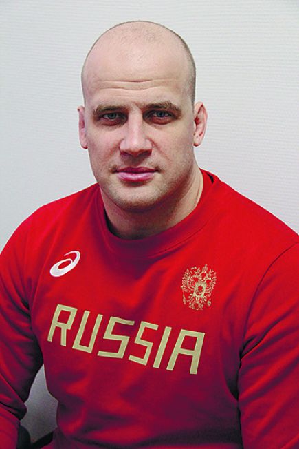 Виталий Щур