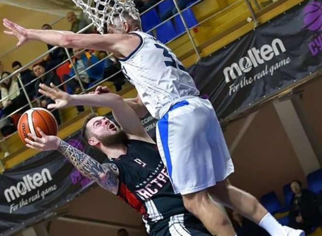 «АлтайБаскет» уступил в повторной игре «Чебоксарским Ястребам» – 77:84