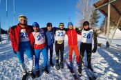 Лыжный "Форсаж". В Барнауле прошли спринтерские гонки среди любителей Yolochka Ski Sprint