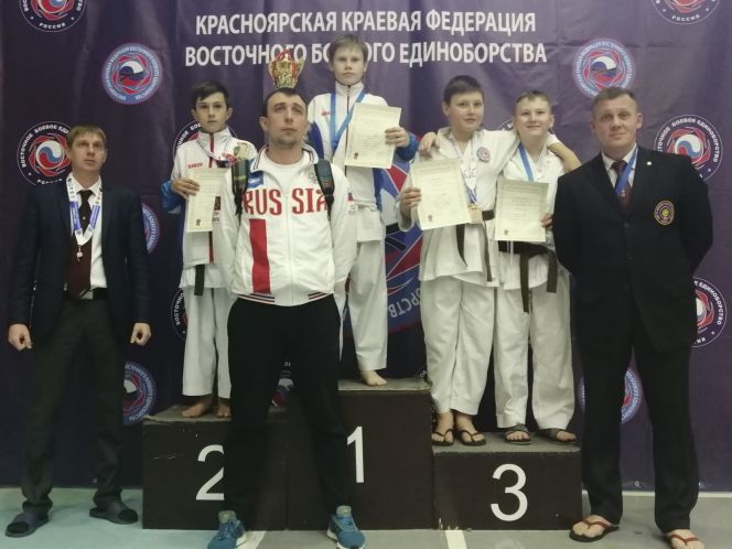 Сборная Алтайского края заняла второе место в командном зачёте первенства и чемпионата Сибири в дисциплине "сётокан"