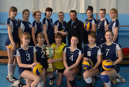 Женская команда АлтГУ пробилась в финал чемпионата Студенческой волейбольной лиги.