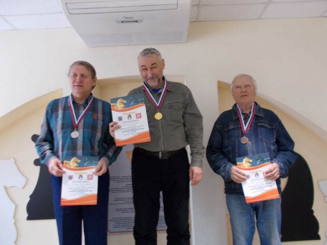 В День защитников Отечества ветераны провели турнир, посвященный 75-летию Великой Победы  