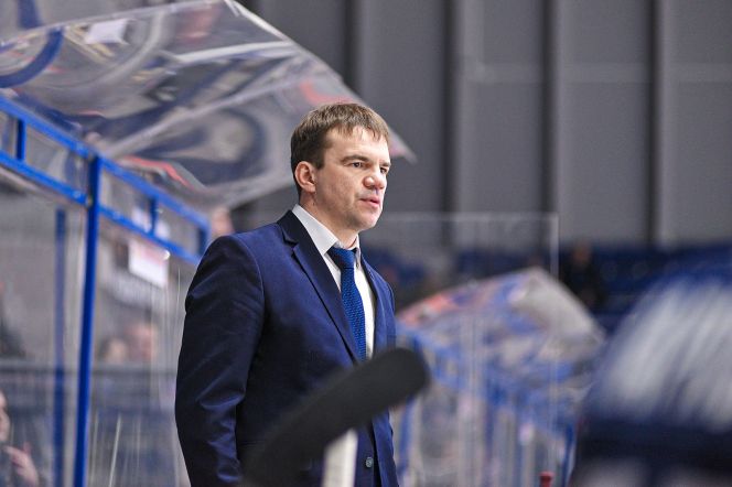 Александр Усачёв: "На ребят давит груз ответственности перед болельщиками"