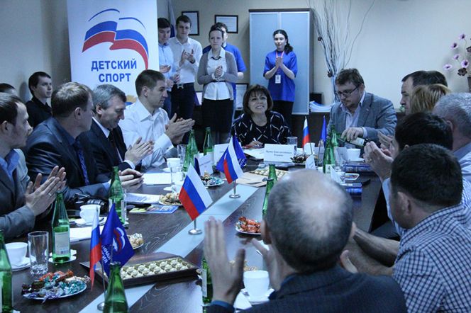 Алтай шагает впереди   