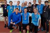 Группа спортсменов-ветеранов Алтайского края приняла участие в чемпионате Новосибирска в помещении в категории "Мастерс"  