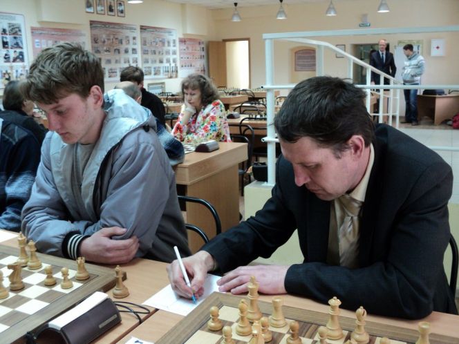 Шахматная корона уехала в Ребриху