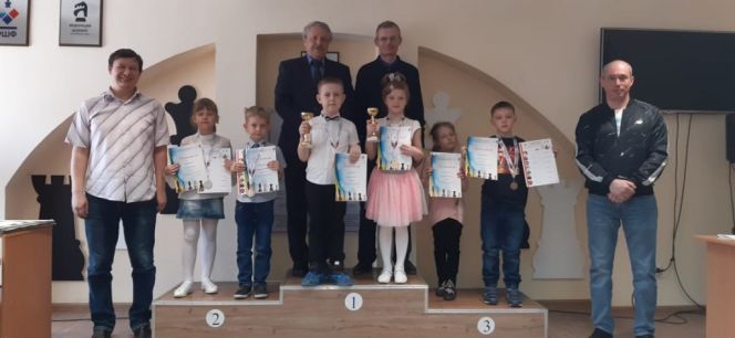 Рома Ворошилов и Лиза Кропотова – самые юные чемпионы края