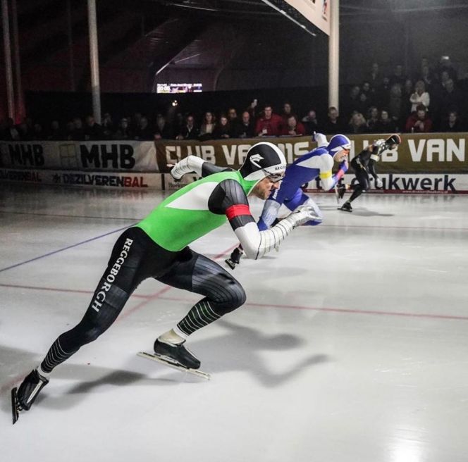 Реактивный Муштаков. Наш земляк выиграл  стометровку на международном турнире «Серебряный шар»