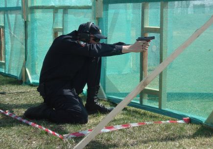 В Барнауле состоялся краевой чемпионат по стрельбе из боевого оружия (фото).