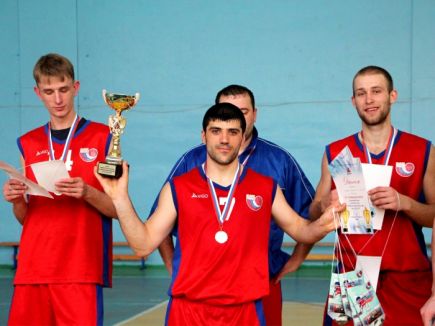 Барнаульская команда «АлтайБаскет-АГПА» стала серебряным медалистом первой лиги первенства России среди команд СФО.