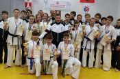Алтайские спортсмены завоевали девять медалей на первенстве России по каратэ киокушинкай.