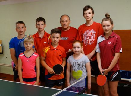 Во Всемирный день настольного тенниса минстр спорта Алтайского края рассказал об этой игре - в мире, России, Сибири