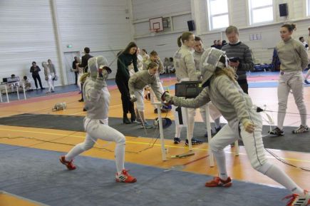 «Держим дистанцию. Никто не сошёл». Директор АУОР Евгений Трубников о работе учебного заведения в новых условиях 