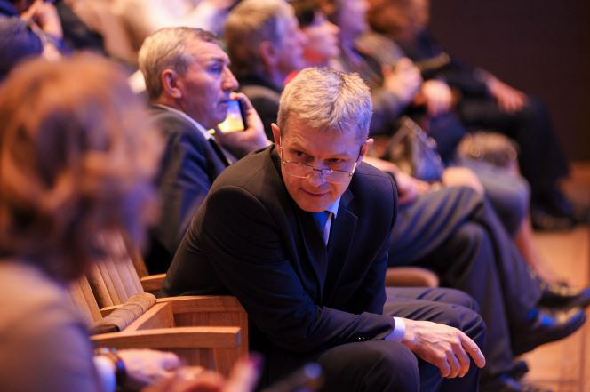 «Держим дистанцию. Никто не сошёл». Директор АУОР Евгений Трубников о работе учебного заведения в новых условиях 